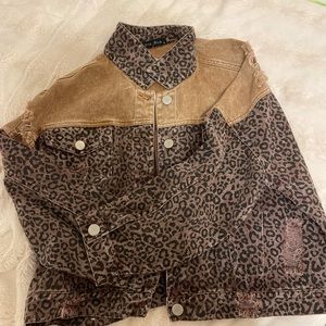 Very cute and nice jean jacket